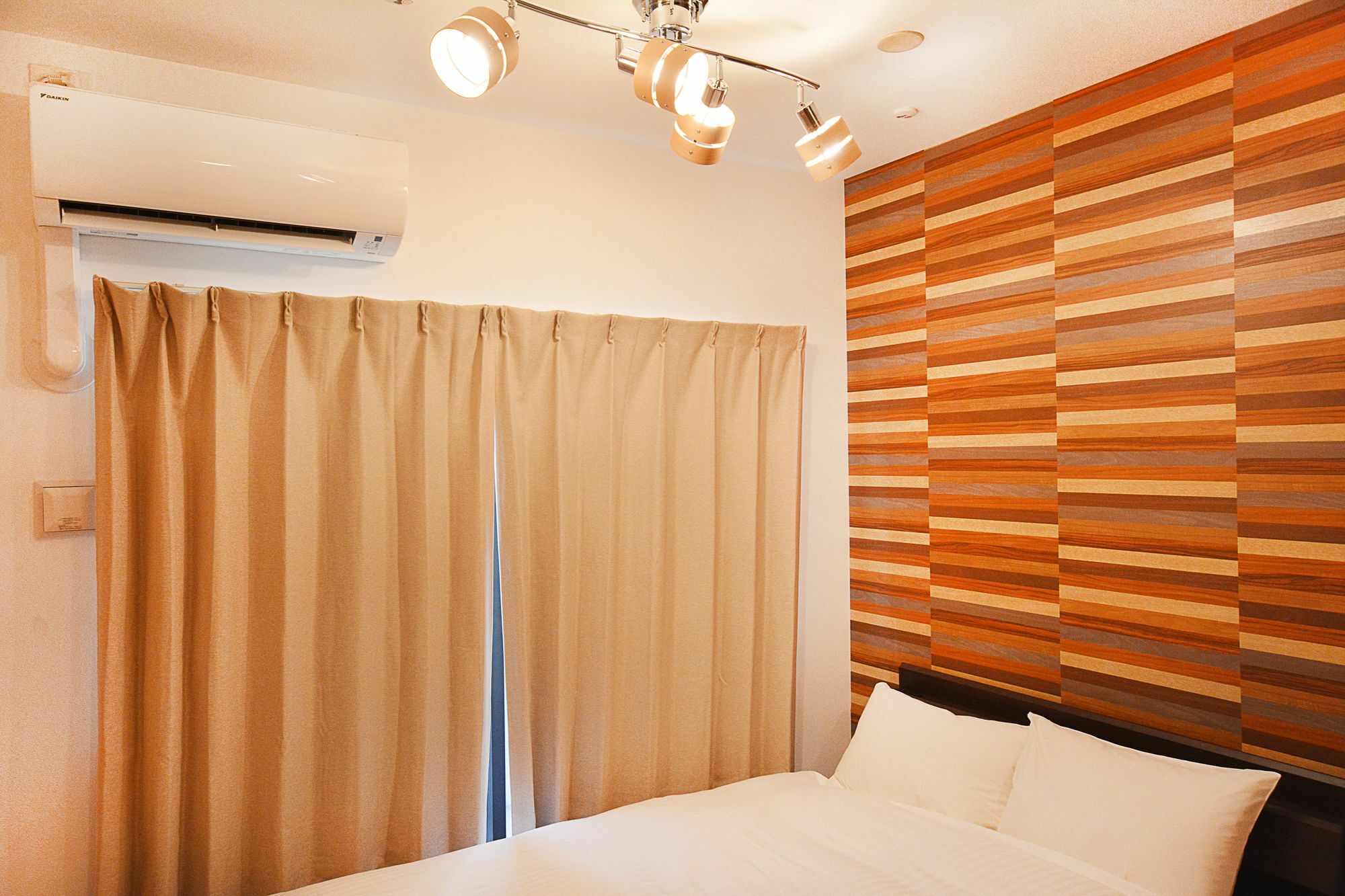 Residence Hotel Hakata 10 Фукуока Екстериор снимка